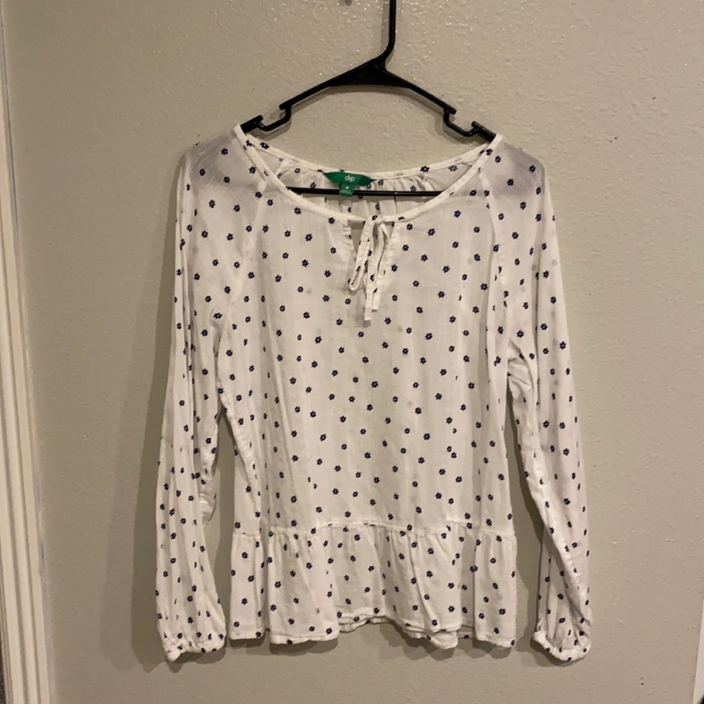 Adorable Women’s blouse